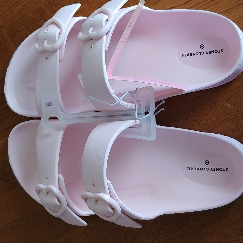 Brand New Stoney Clover Light Pink Slide Sandals